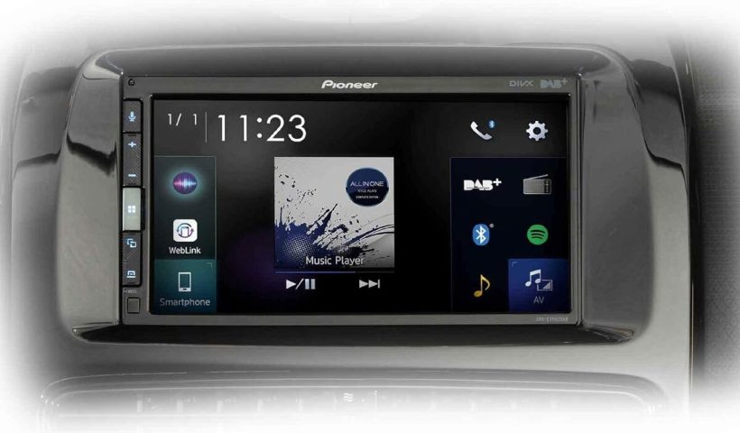 Test de l'autoradio Pioneer SPH-EVO62DAB-CLIO pour Renault Clio 4