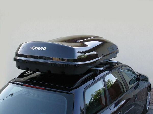 Farad Coffre de Toit Marlin 680L Noir métallisé avec Filet élastique, Double Ouverture Latérale,Homologation TÜV-GS,Garantie 5 ans, Serrures centralisées avec clés de sécurité,Résistant aux rayons UV