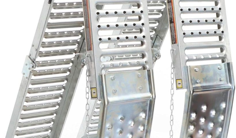 Test des rampes pliables Wiltec : capacité 1600 kg pour moto et ATV