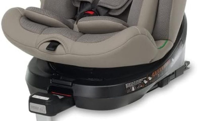 Essai du siège auto Foppapedretti Iturn : sécurité pivotante à 360°