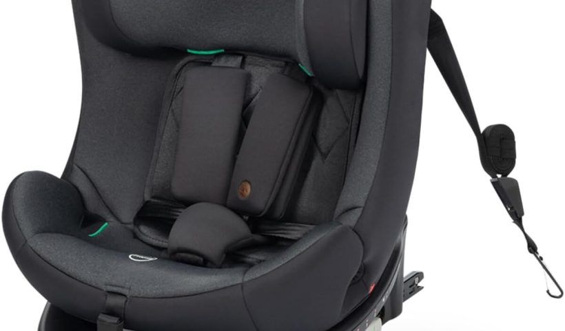 Test du Bebeconfort EvolveFix i-Size : siège auto 360° et sécurité optimale