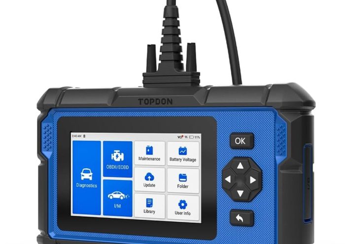 Test du scanner OBD2 Topdon AD600S : outil de diagnostic auto complet