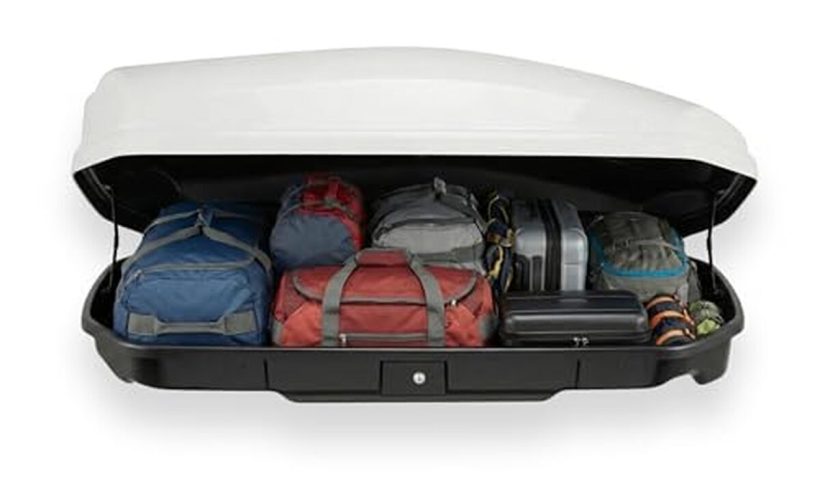 Test du coffre de toit VDP Satellite 330 : pratique et sécurisant