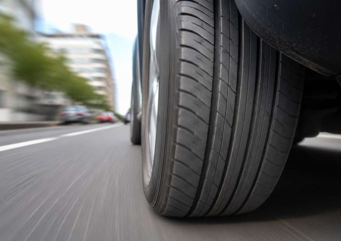 Comment retarder l'usure des pneus : astuces pratiques