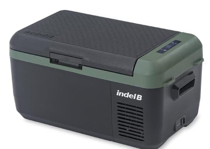 Test du réfrigérateur portable Indel B ITB32 : efficacité et mobilité