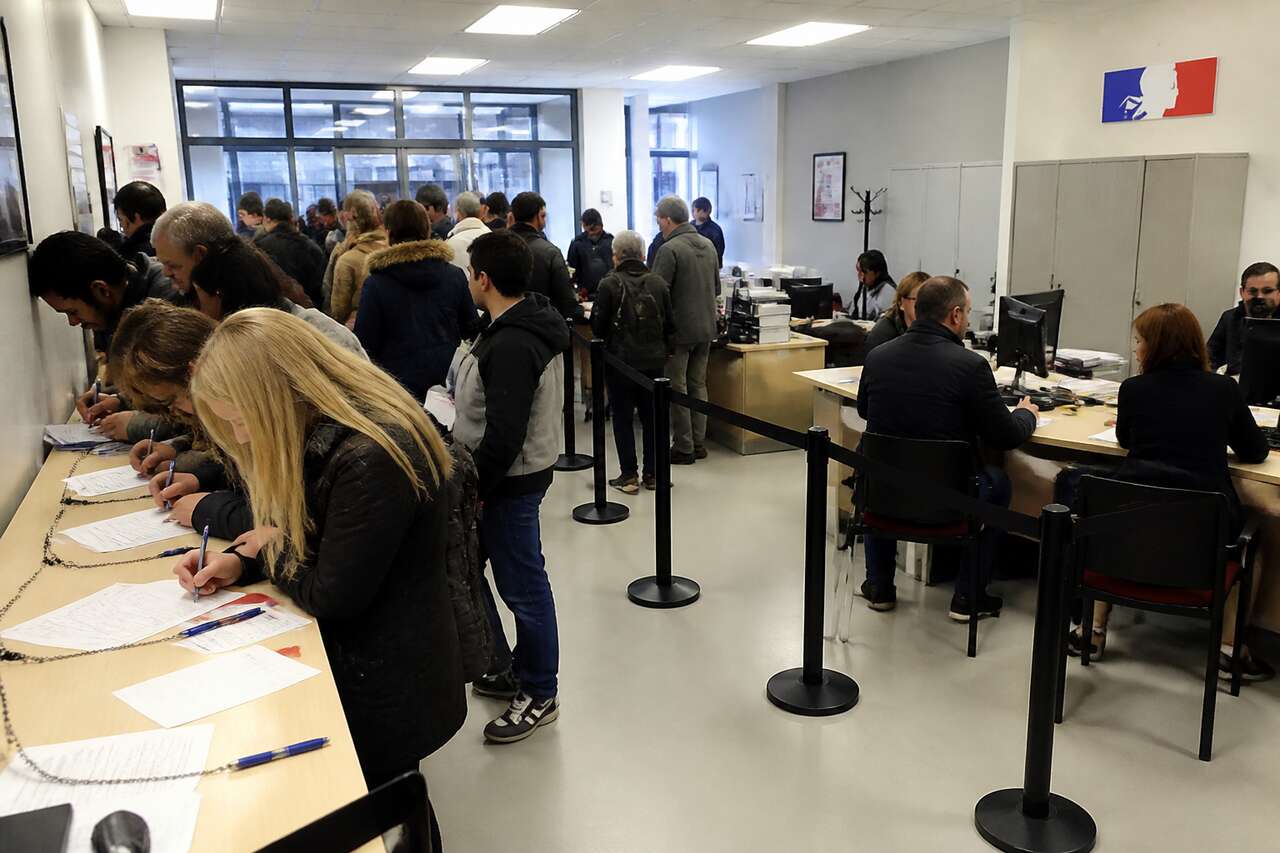 Comment obtenir une carte grise sans passer par l'ANTS ?