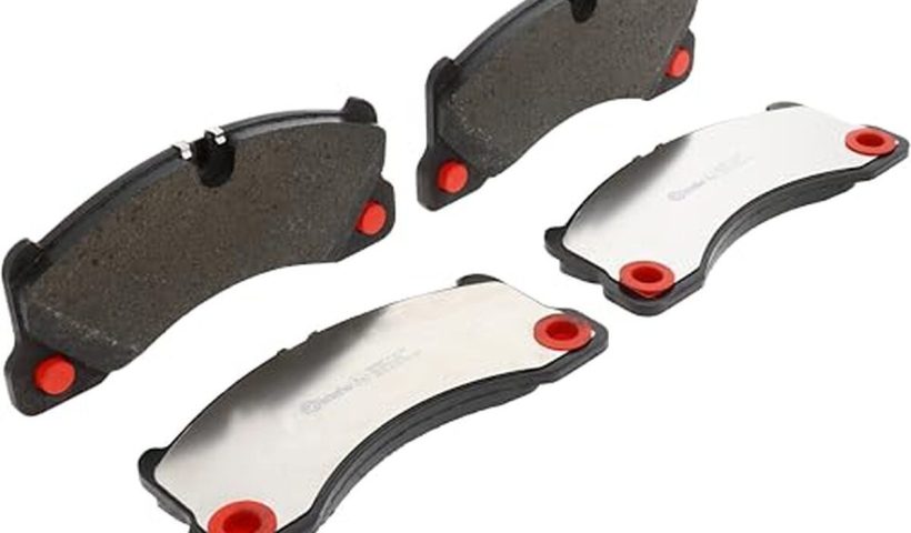 Test des plaquettes de frein avant Brembo P65017