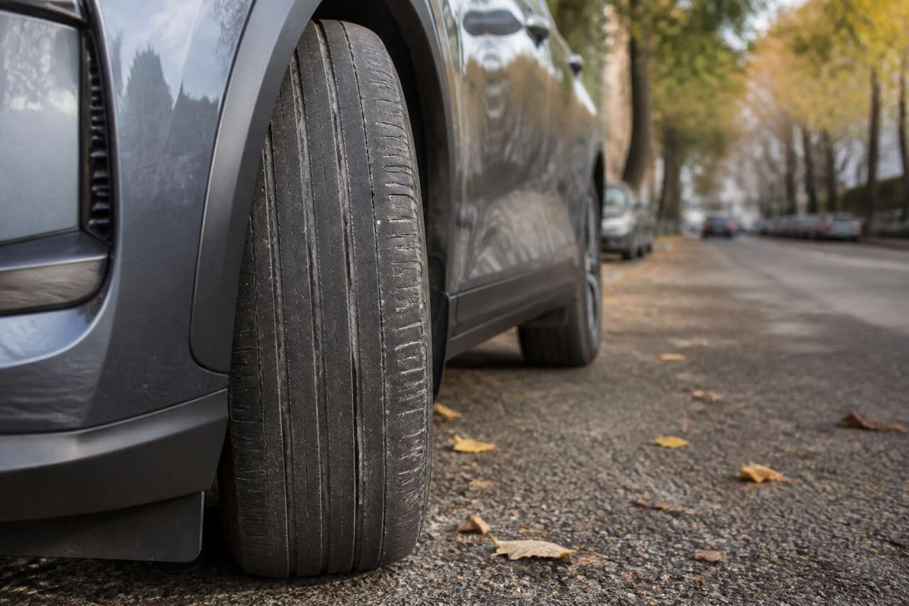 Ce que l’on sait vraiment sur l’usure des pneus des voitures électriques Ce que l’on sait vraiment sur l’usure des pneus des voitures électriques