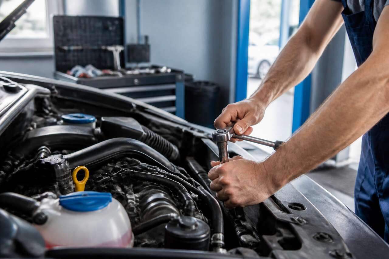 Économiser sur l'entretien auto : astuces pratiques