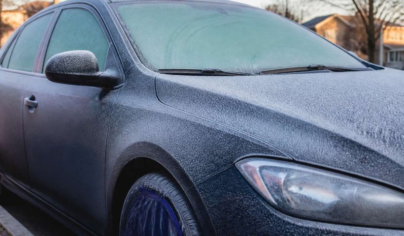 Préparer sa voiture pour l'hiver : astuces anti-froid