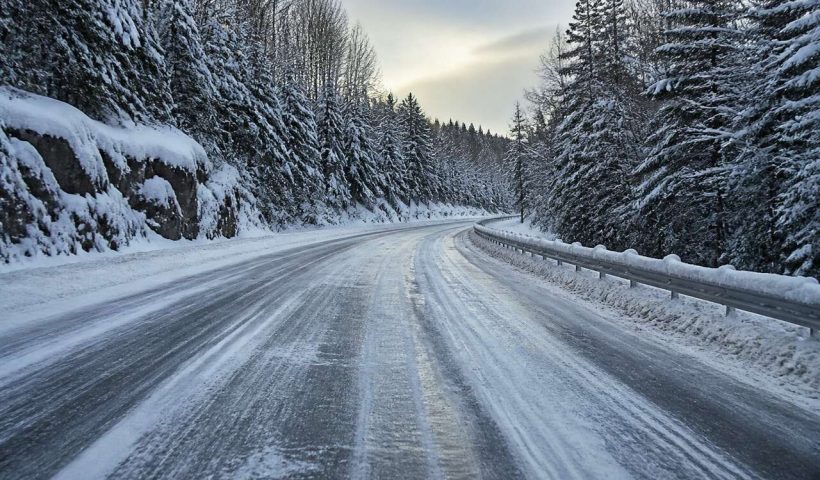 Routes enneigées ou verglacées : où circuler avec prudence ?