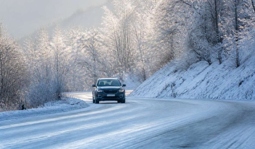 Conduire en hiver : top 10 astuces pour neige et glace