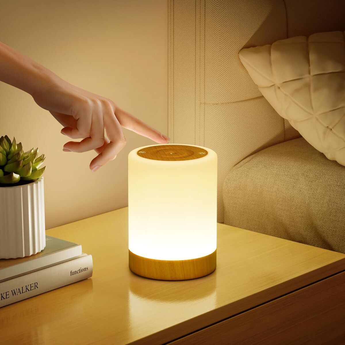 Test lampe de chevet tactile : intensité variable et 256 couleurs