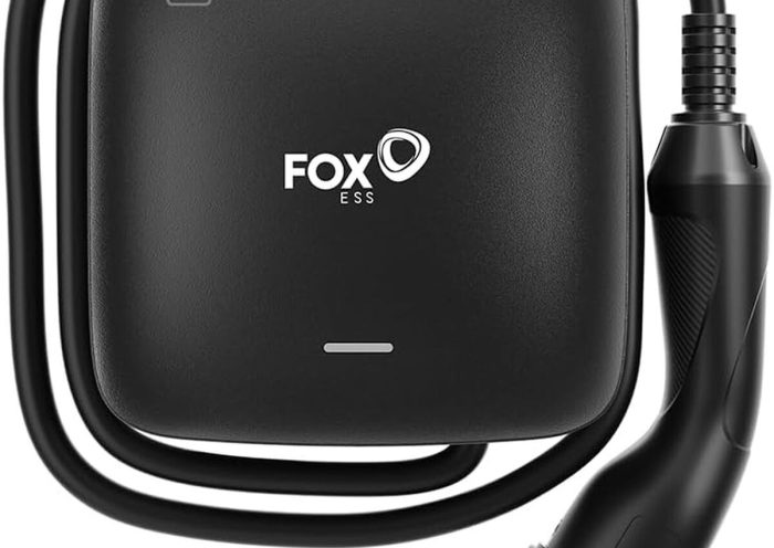 Test : wallbox FoxESS L11PMC, recharge triphasée 11 kW avec Wi-Fi
